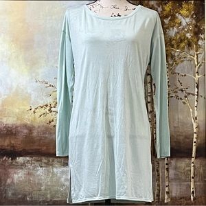 EUC VICTORIA’S SECRETComfy Oversized Nightgown